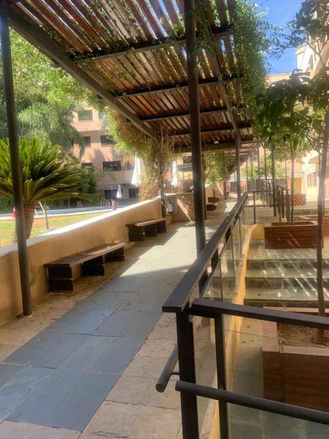 Apartamento Proximo Al Centro De 2 Dormitorios Con Piscina. Sevilla Exterior foto