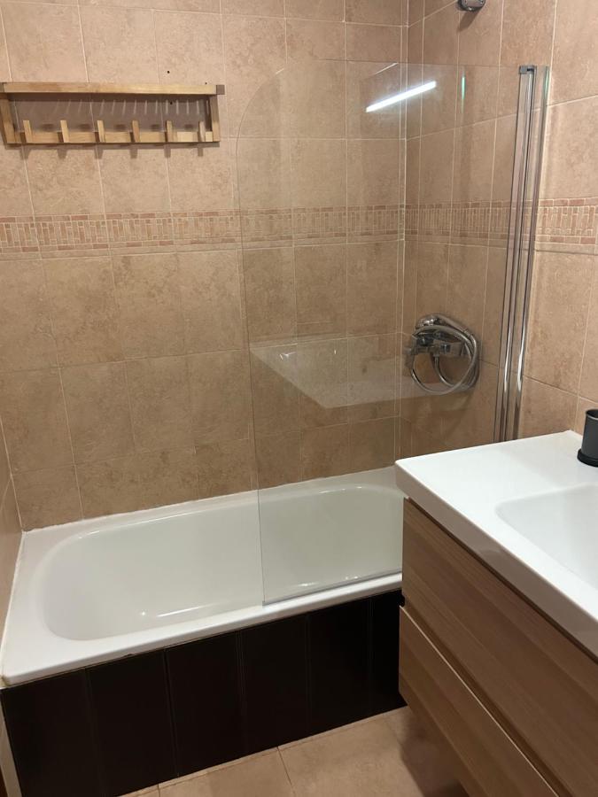 Apartamento Proximo Al Centro De 2 Dormitorios Con Piscina. Sevilla Exterior foto