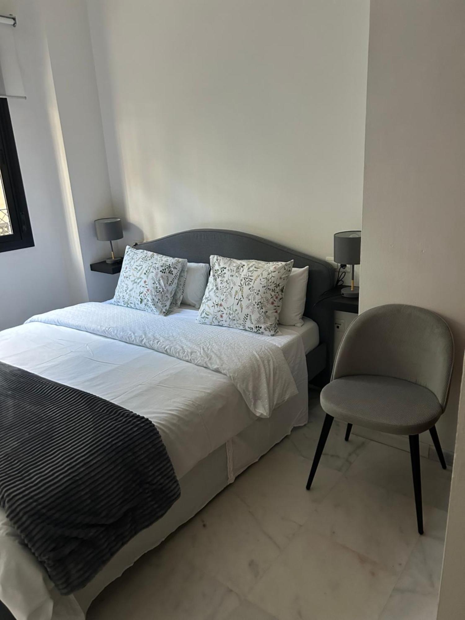 Apartamento Proximo Al Centro De 2 Dormitorios Con Piscina. Sevilla Exterior foto